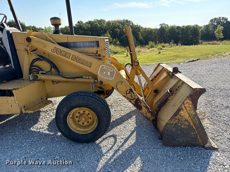 image for item FC4362 1994 John Deere 310D backhoe