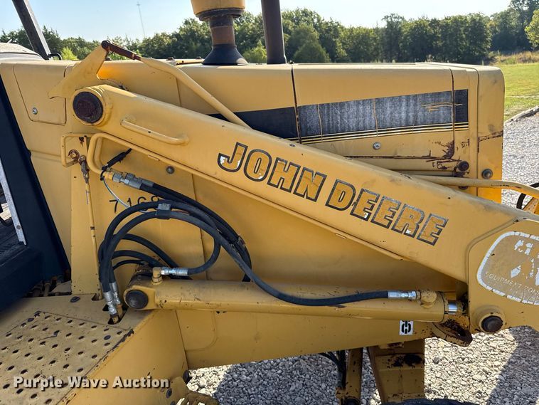 image for item FC4362 1994 John Deere 310D backhoe