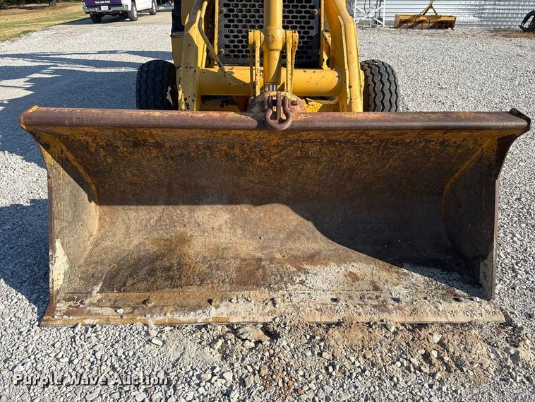 image for item FC4362 1994 John Deere 310D backhoe