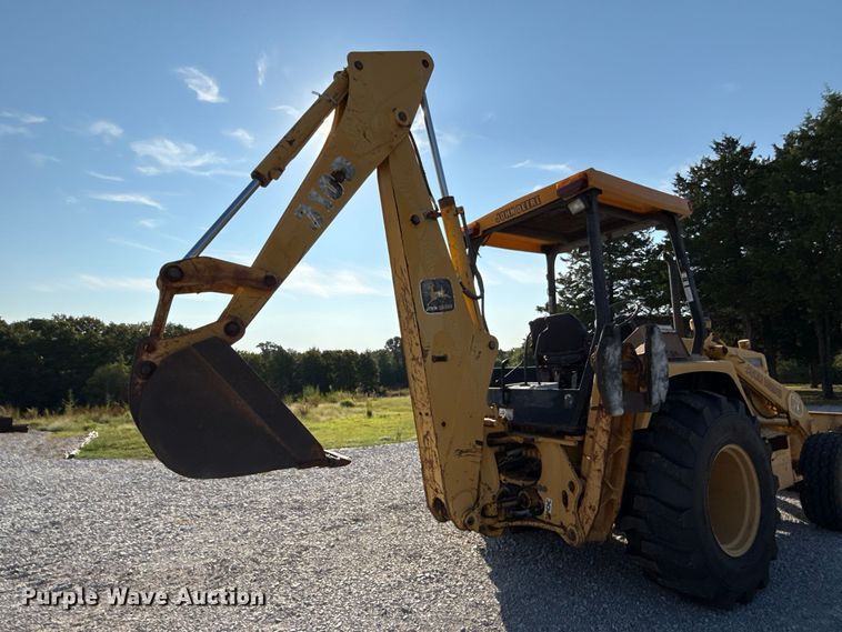 image for item FC4362 1994 John Deere 310D backhoe