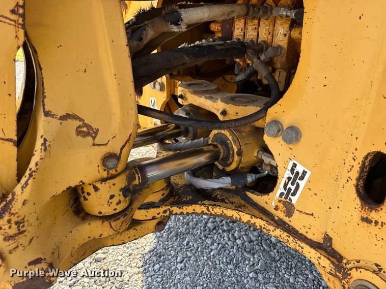 image for item FC4362 1994 John Deere 310D backhoe