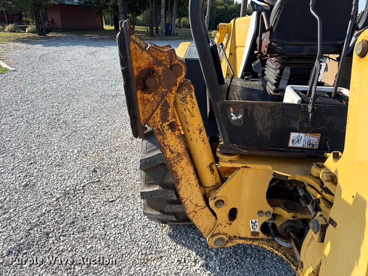 image for item FC4362 1994 John Deere 310D backhoe