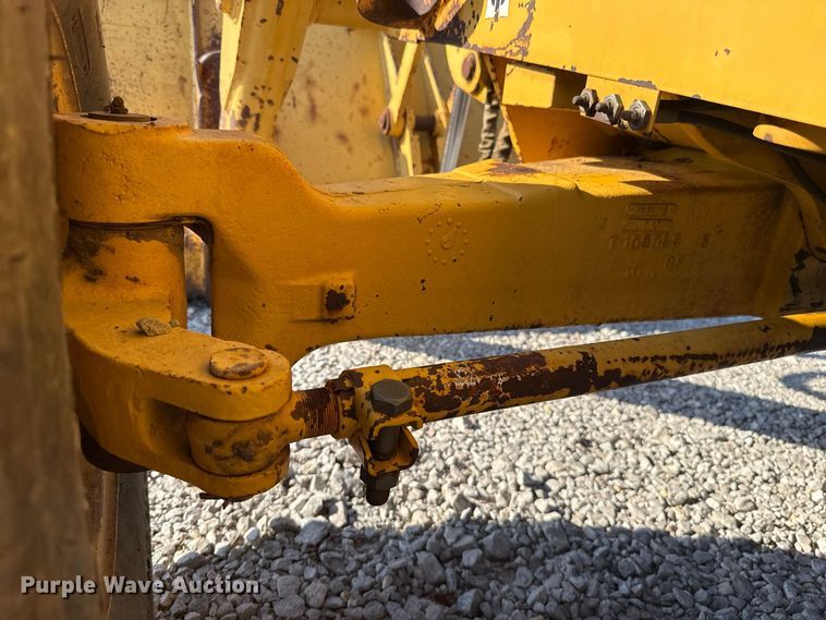 image for item FC4362 1994 John Deere 310D backhoe
