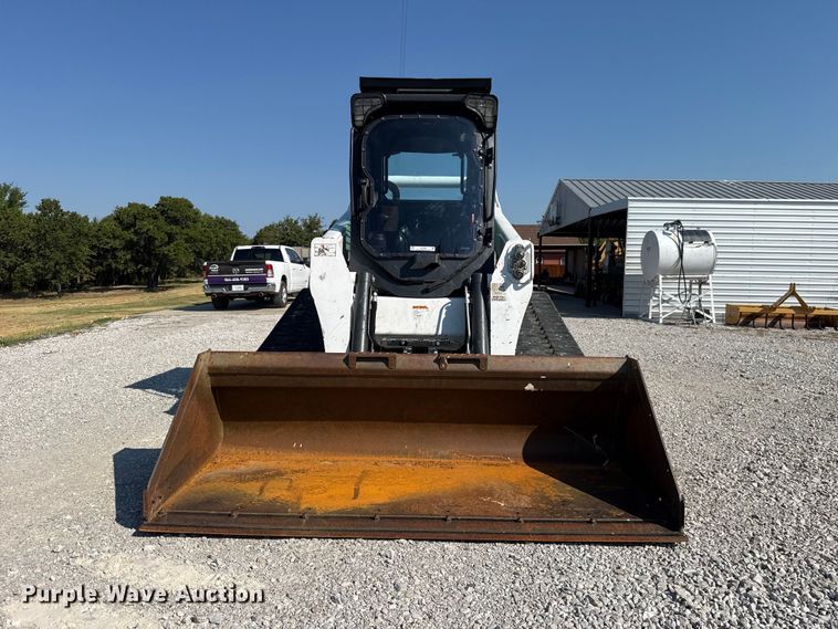 image for item FC4364 2018 Bobcat T870 tracked skid steer loader