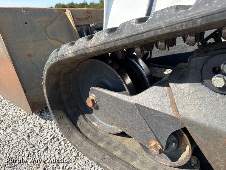 image for item FC4364 2018 Bobcat T870 tracked skid steer loader