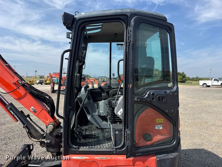 image for item FC4396 2020 Kubota U35-4 mini excavator