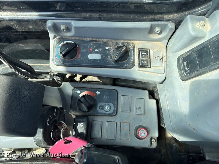 image for item FC4396 2020 Kubota U35-4 mini excavator