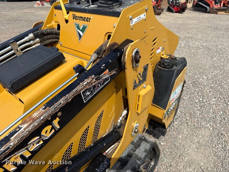 image for item FC4398 2023 Vermeer S295TX compact utility loader