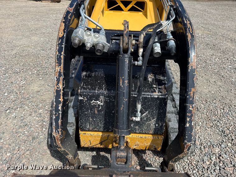 image for item FC4398 2023 Vermeer S295TX compact utility loader