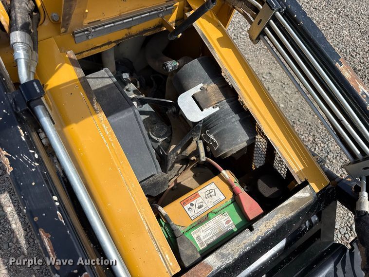 image for item FC4398 2023 Vermeer S295TX compact utility loader
