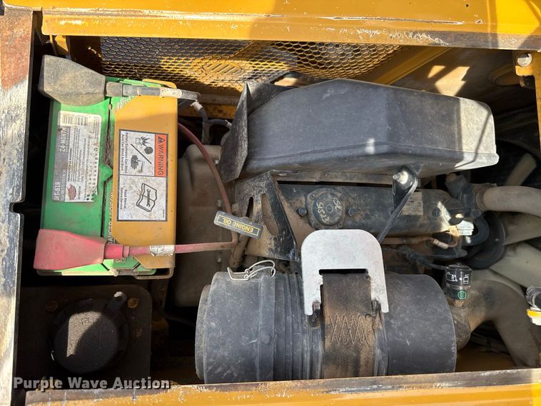image for item FC4398 2023 Vermeer S295TX compact utility loader