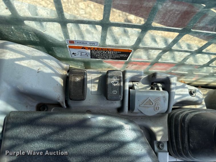 image for item FC4412 2021 Kubota SVL65-2 tracked skid steer loader
