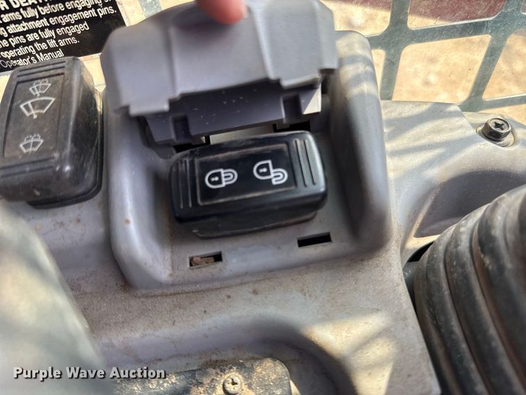 image for item FC4412 2021 Kubota SVL65-2 tracked skid steer loader