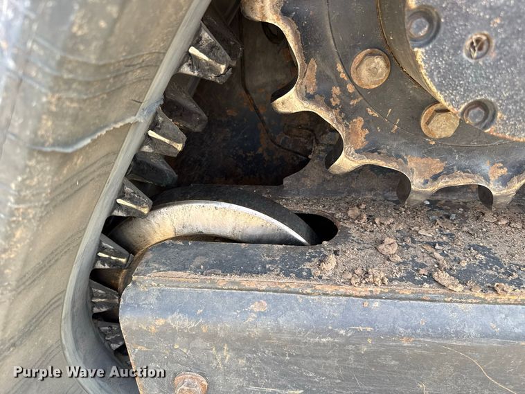 image for item FC4412 2021 Kubota SVL65-2 tracked skid steer loader