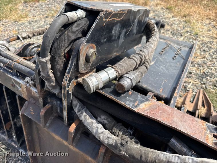 image for item FC4413 Land Pride SGR1578 skid steer grapple bucket