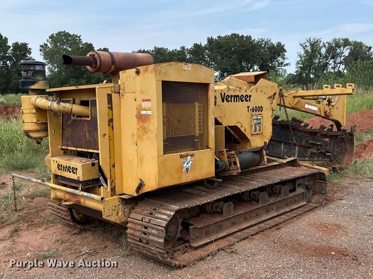 Vermeer T-600D trencher