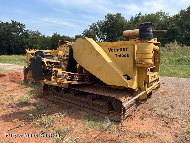 image for item FC4420 Vermeer T-600D trencher