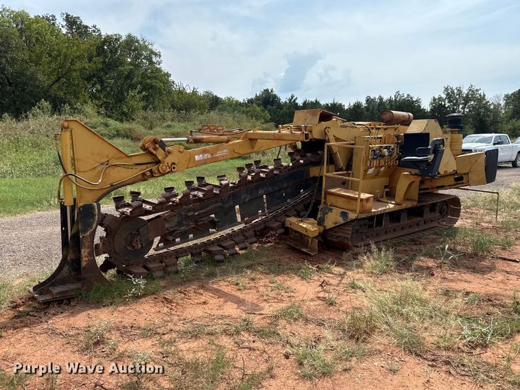 image for item FC4420 Vermeer T-600D trencher
