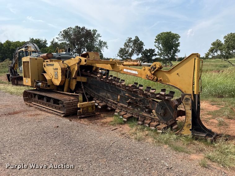 image for item FC4420 Vermeer T-600D trencher
