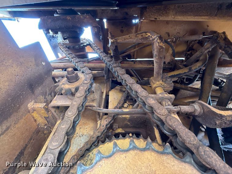 image for item FC4420 Vermeer T-600D trencher