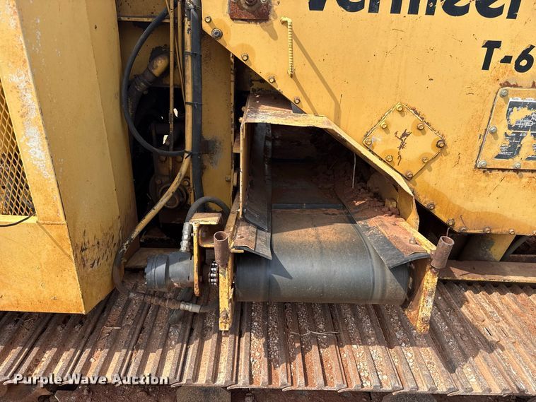 image for item FC4420 Vermeer T-600D trencher