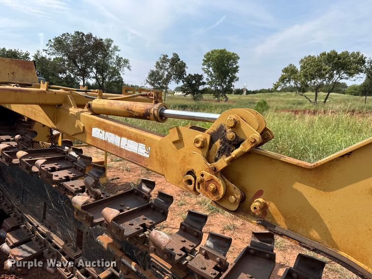 image for item FC4420 Vermeer T-600D trencher