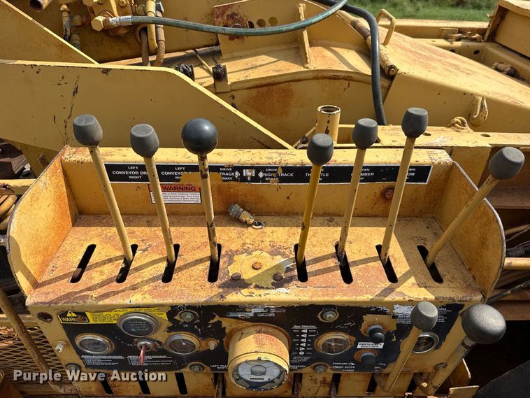 image for item FC4420 Vermeer T-600D trencher