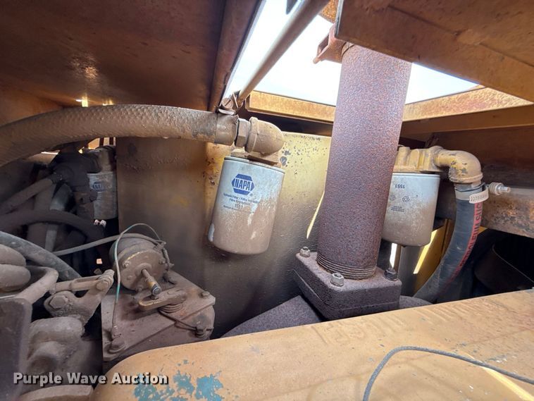 image for item FC4420 Vermeer T-600D trencher
