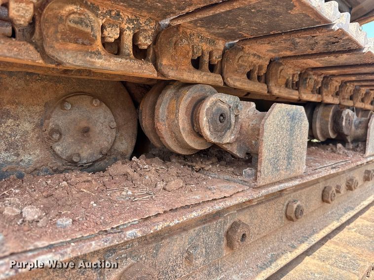 image for item FC4420 Vermeer T-600D trencher
