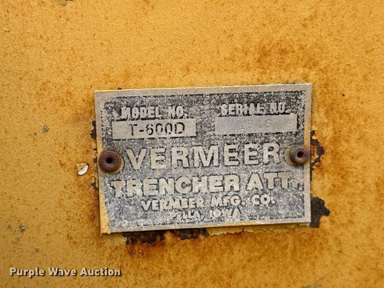 image for item FC4420 Vermeer T-600D trencher