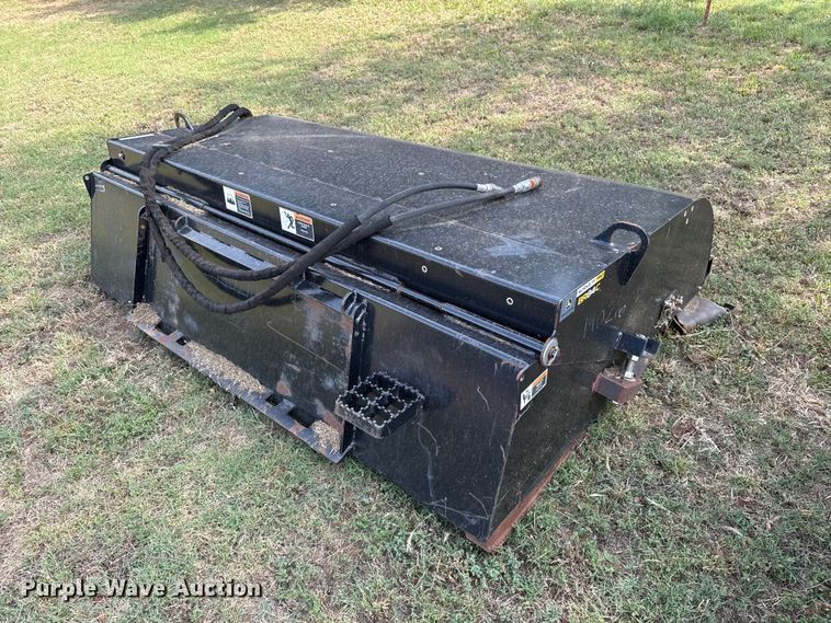 image for item FC4421 John Deere BR84C skid steer broom