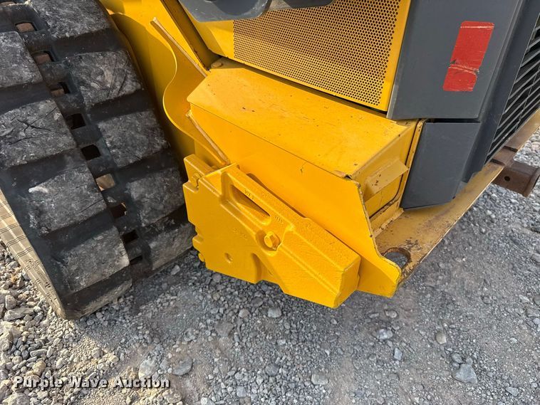 image for item FC4440 2017 John Deere 333G tracked skid steer loader