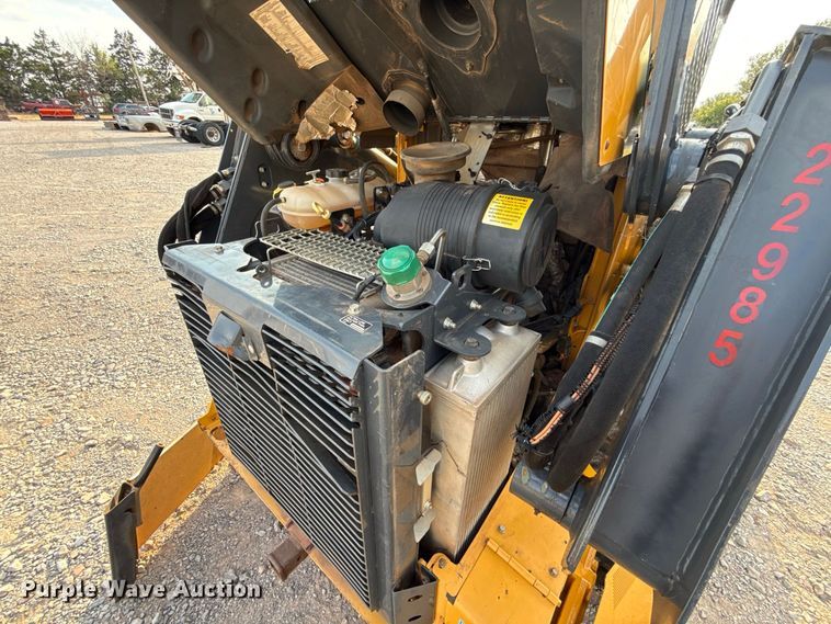 image for item FC4440 2017 John Deere 333G tracked skid steer loader