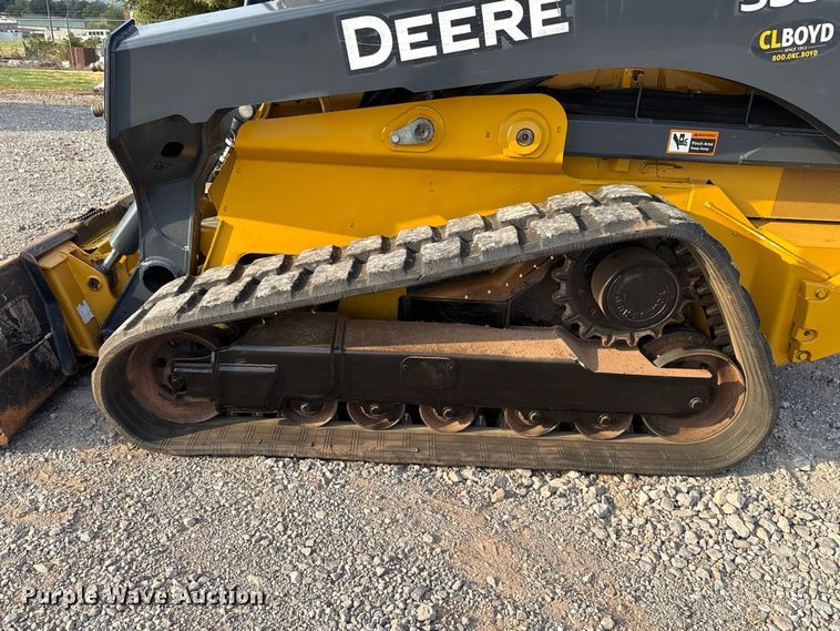 image for item FC4440 2017 John Deere 333G tracked skid steer loader