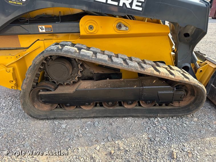 image for item FC4440 2017 John Deere 333G tracked skid steer loader