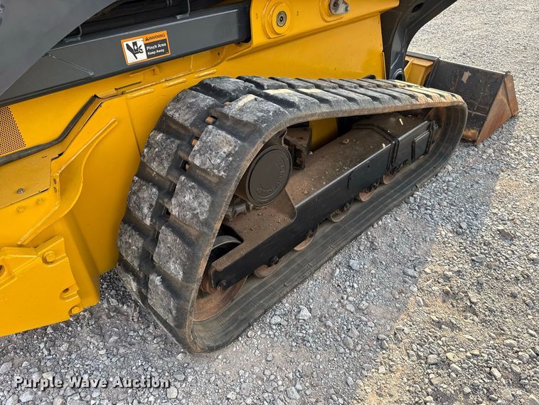 image for item FC4440 2017 John Deere 333G tracked skid steer loader