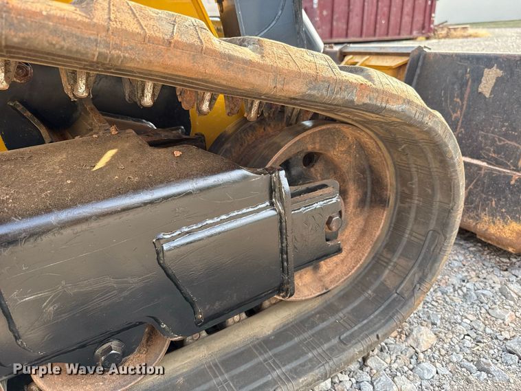 image for item FC4440 2017 John Deere 333G tracked skid steer loader