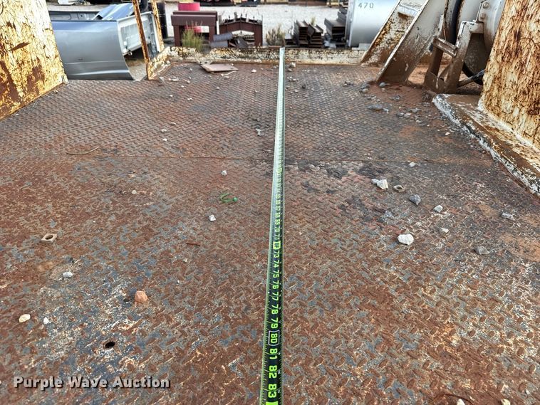 image for item FC4444 2001 Ford F750 Super Duty digger derrick truck