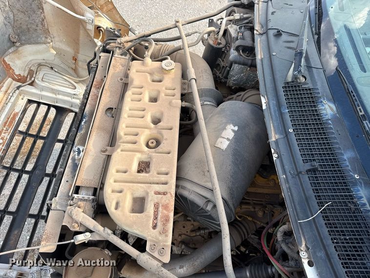 image for item FC4444 2001 Ford F750 Super Duty digger derrick truck