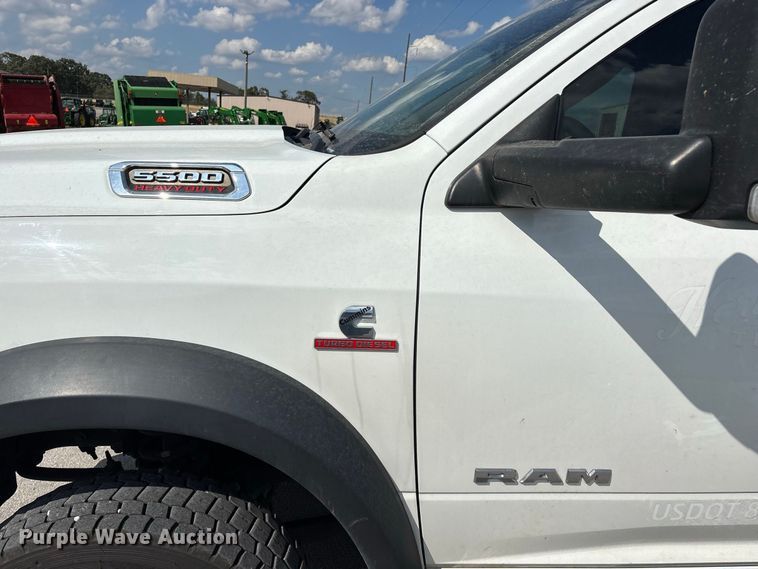 image for item FG0681 2022 RAM 5500 utility / service truck