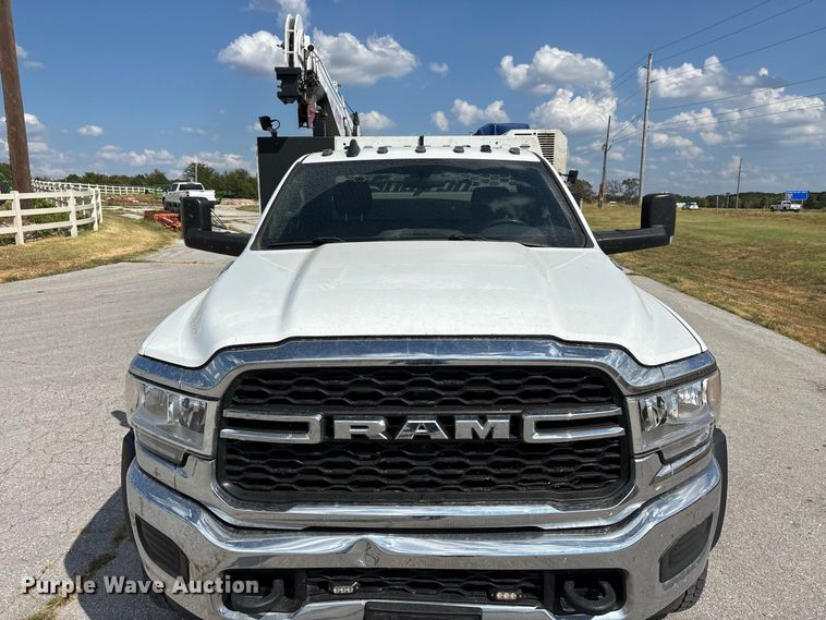 image for item FG0681 2022 RAM 5500 utility / service truck