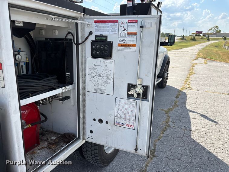image for item FG0681 2022 RAM 5500 utility / service truck