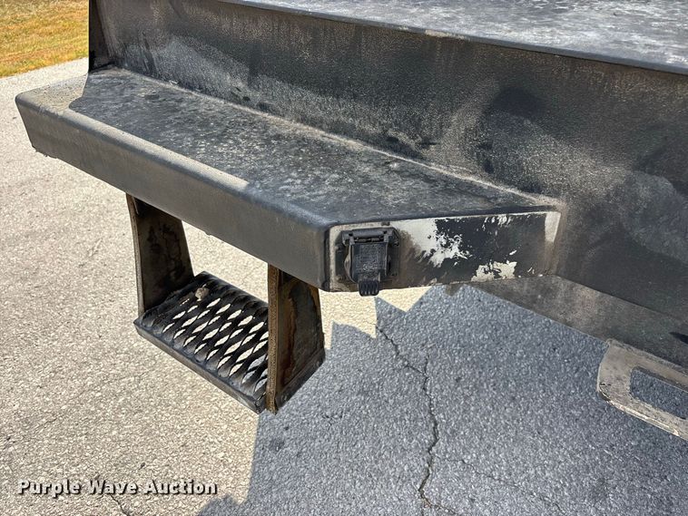 image for item FG0681 2022 RAM 5500 utility / service truck