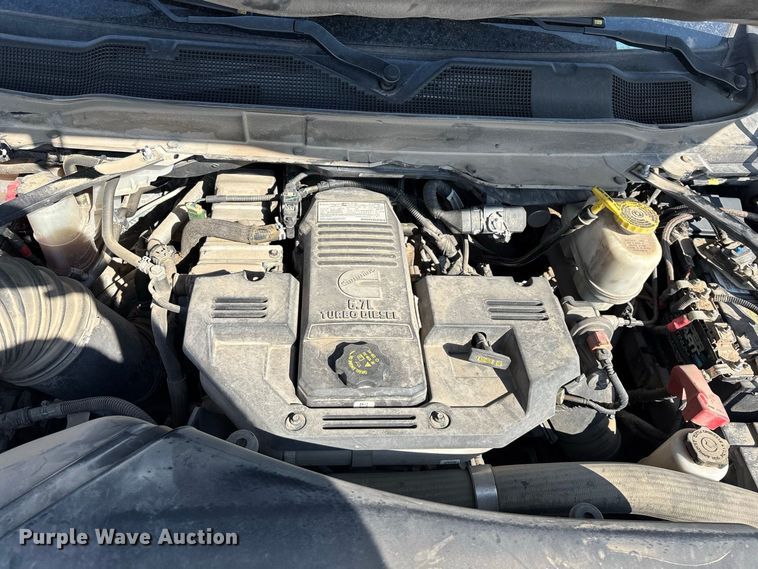 image for item FG0681 2022 RAM 5500 utility / service truck