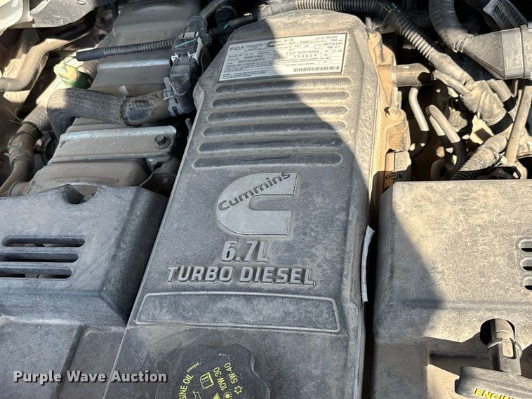 image for item FG0681 2022 RAM 5500 utility / service truck