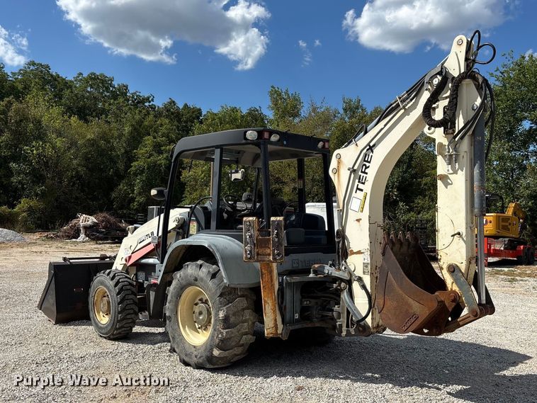 image for item FG0687 2011 Terex TLB840SM backhoe