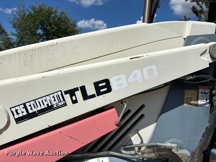 image for item FG0687 2011 Terex TLB840SM backhoe