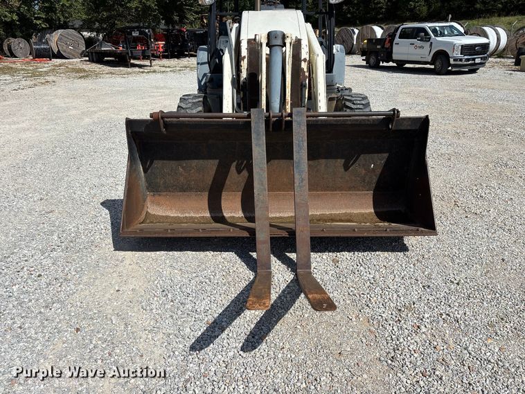 image for item FG0687 2011 Terex TLB840SM backhoe