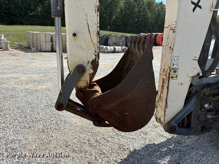 image for item FG0687 2011 Terex TLB840SM backhoe