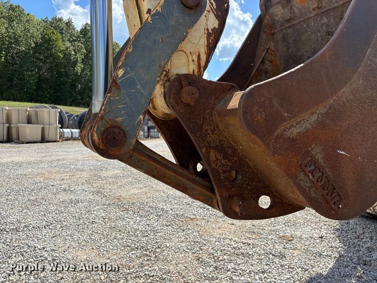 image for item FG0687 2011 Terex TLB840SM backhoe